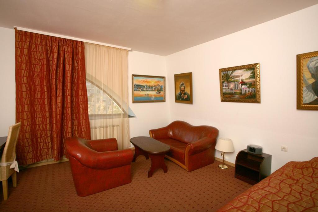 Family Art Hotel Gallery Pleven Camera foto